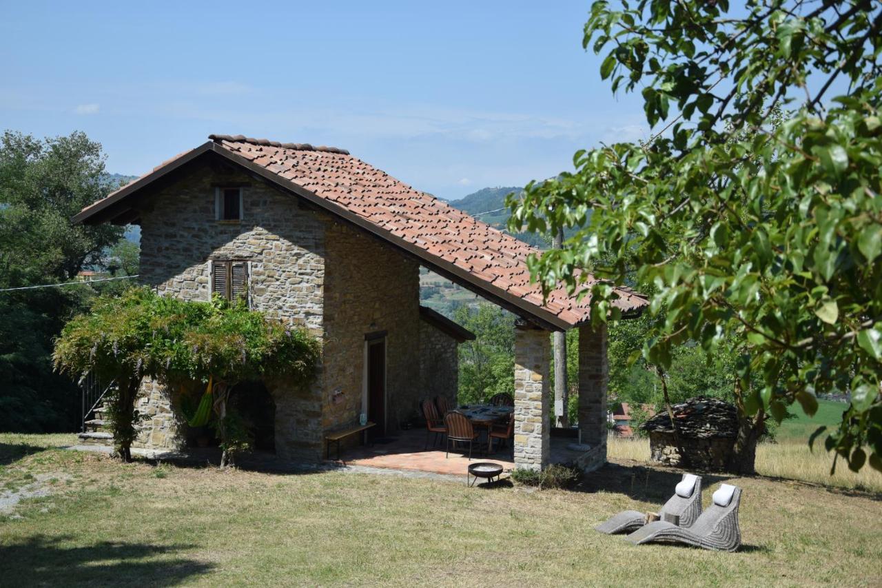 Vakantiehuis Casa Dolce Vista Monastero Bormida Exterior photo